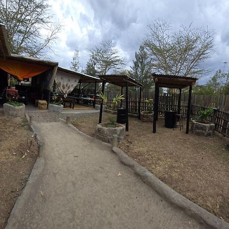 Lillypond Camp Hotel Elmenteita Eksteriør billede